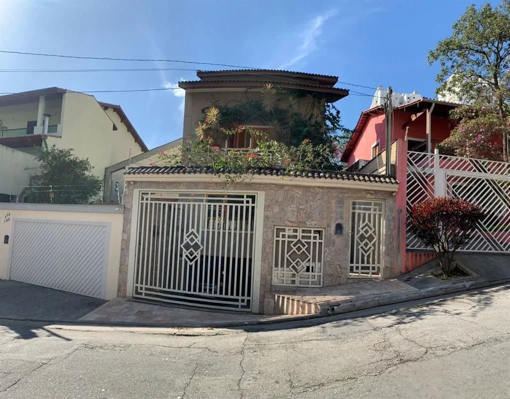 Sobrado com 3 dormitórios à venda, 430 m² por R$ 1.840.425,83 - Conjunto Residencial Santa Terezinha - São Paulo/SP